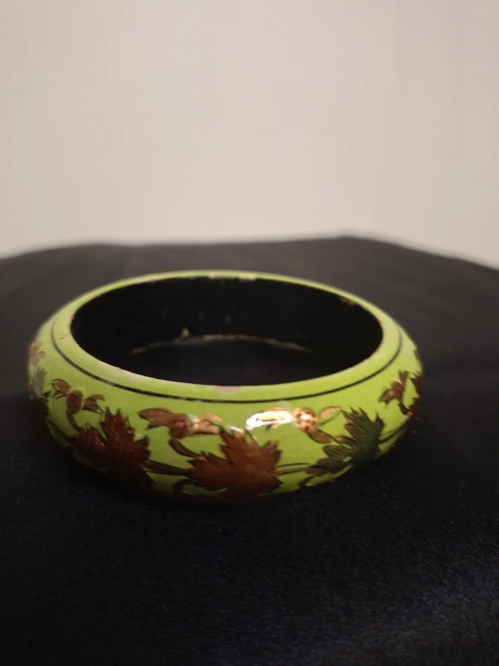 Antique Wood Lime Green & Gold Bronze Leaf Cuff 2.5